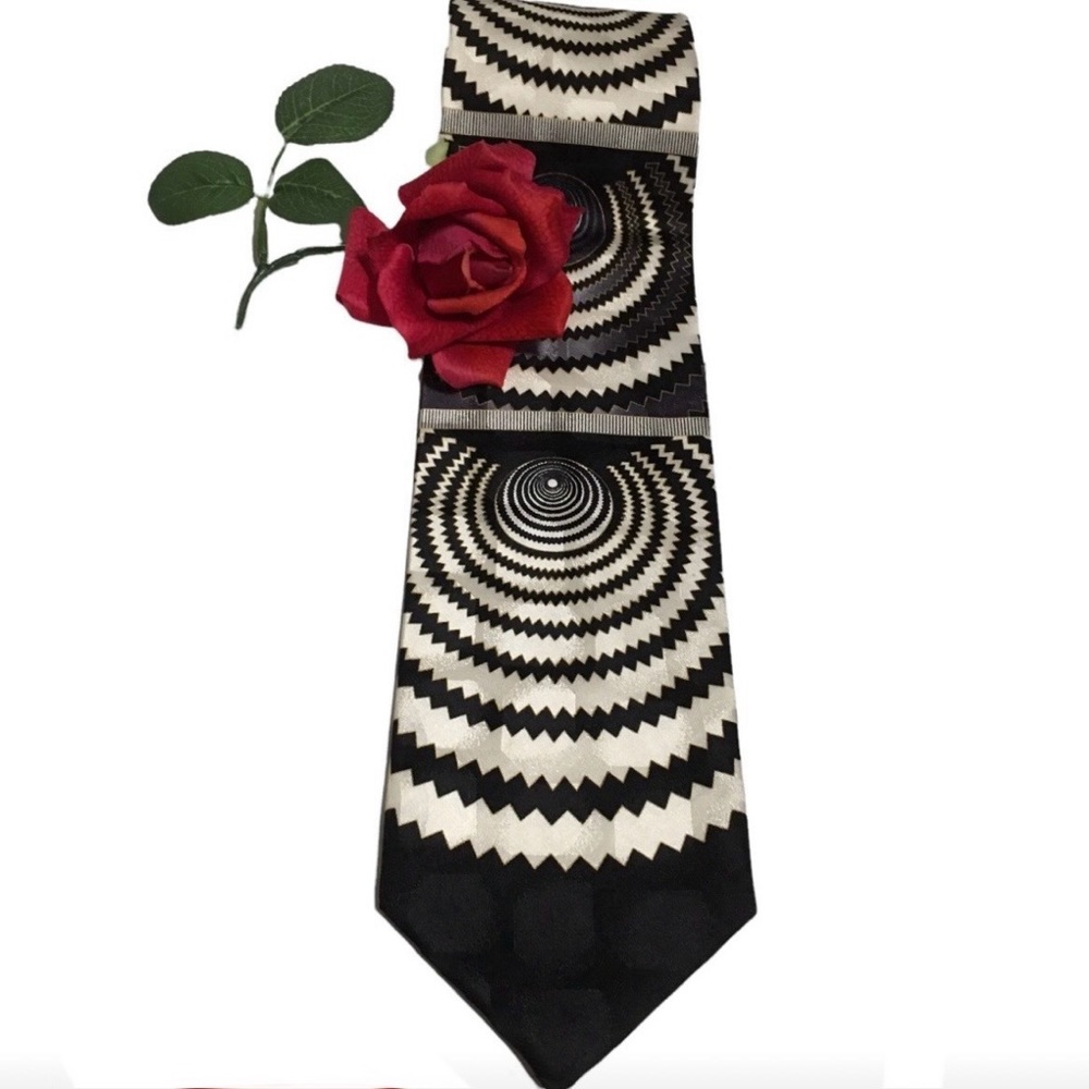 Dimoggio Handmade abstract 100% Silk tie NWOT